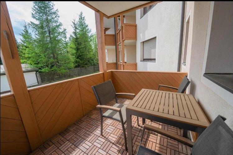 Familienapartment Sonne Und Schnee Kanzelhohe Exterior foto